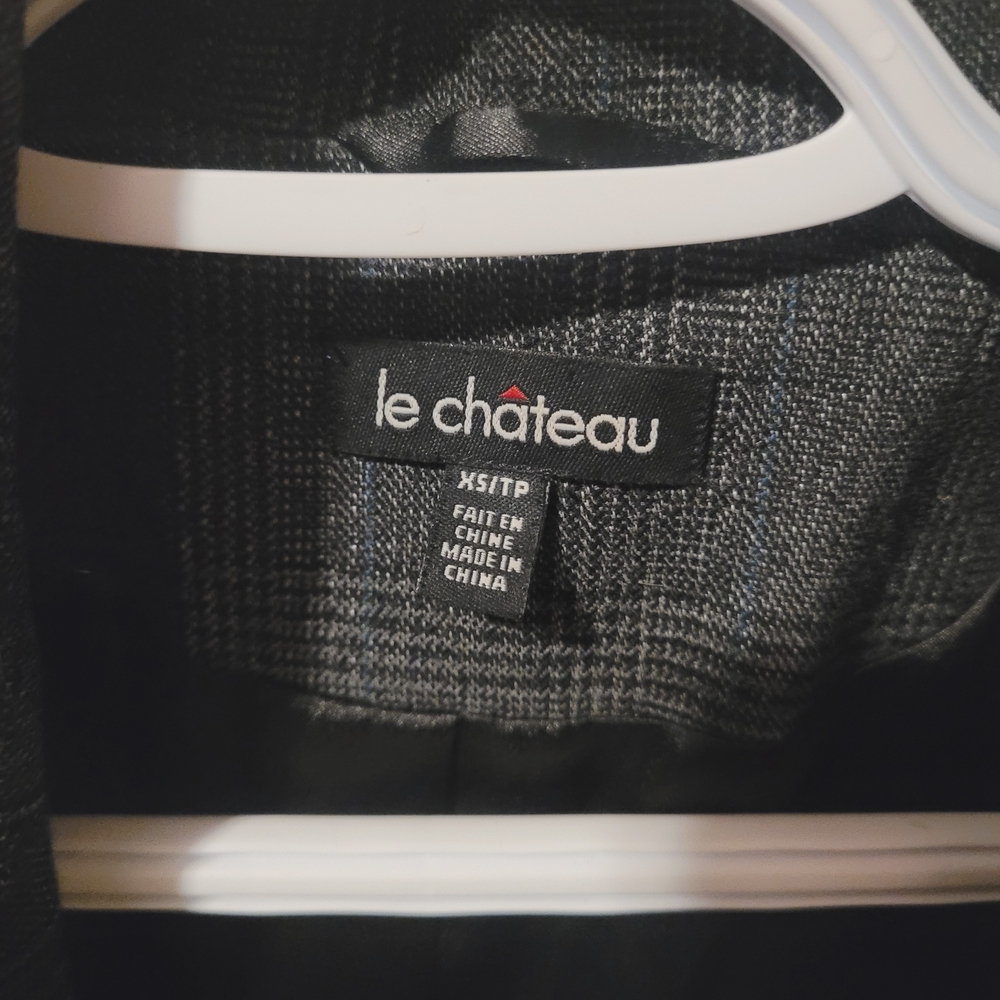 Le Château Black and Gray Blazer